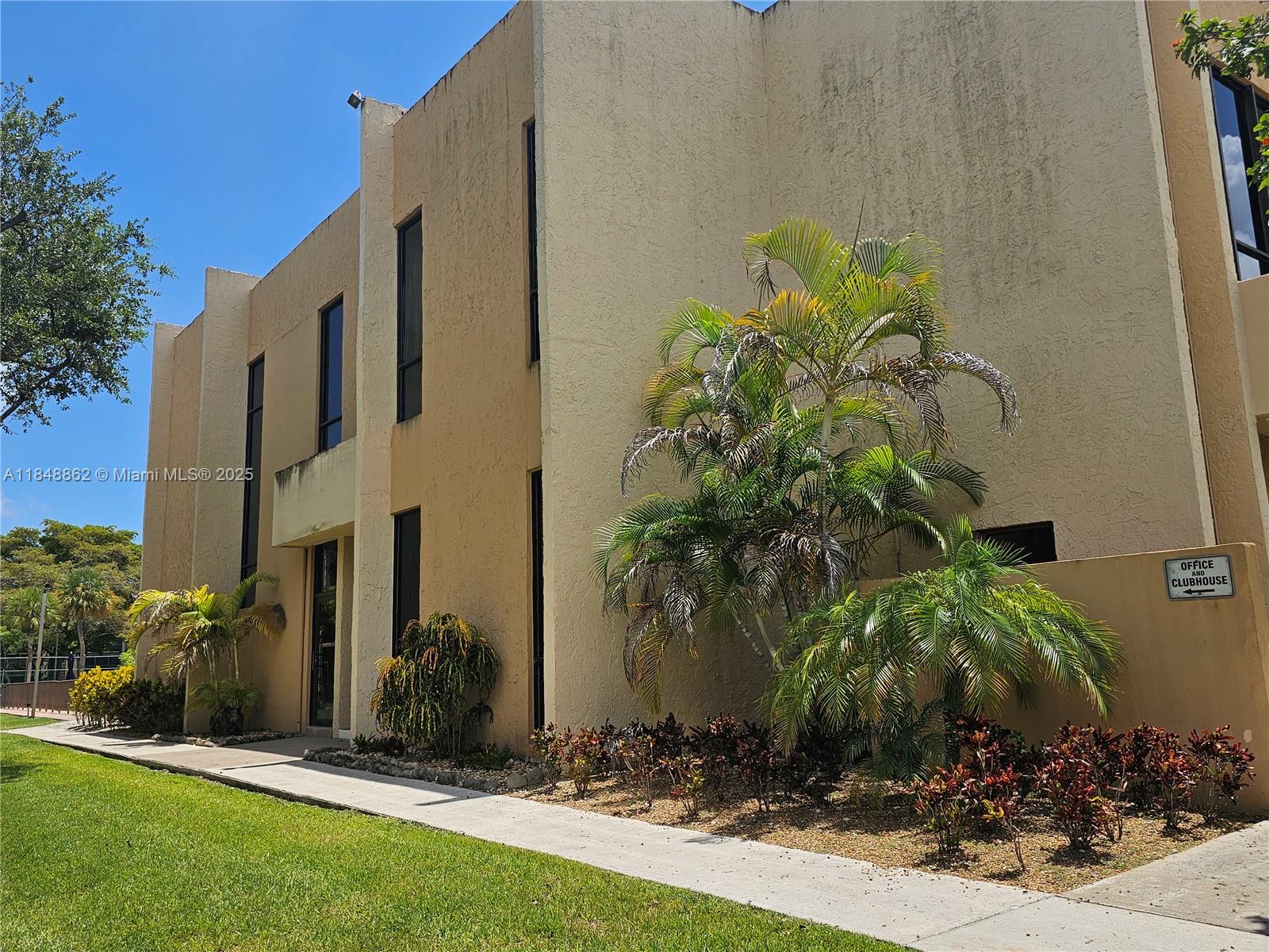 8415 SW 107th Ave # 219W