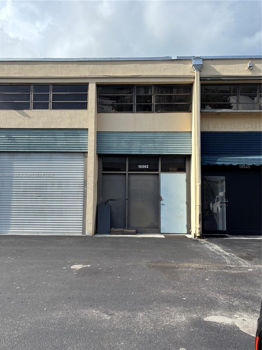 18563 SW 104th Ave # 2C