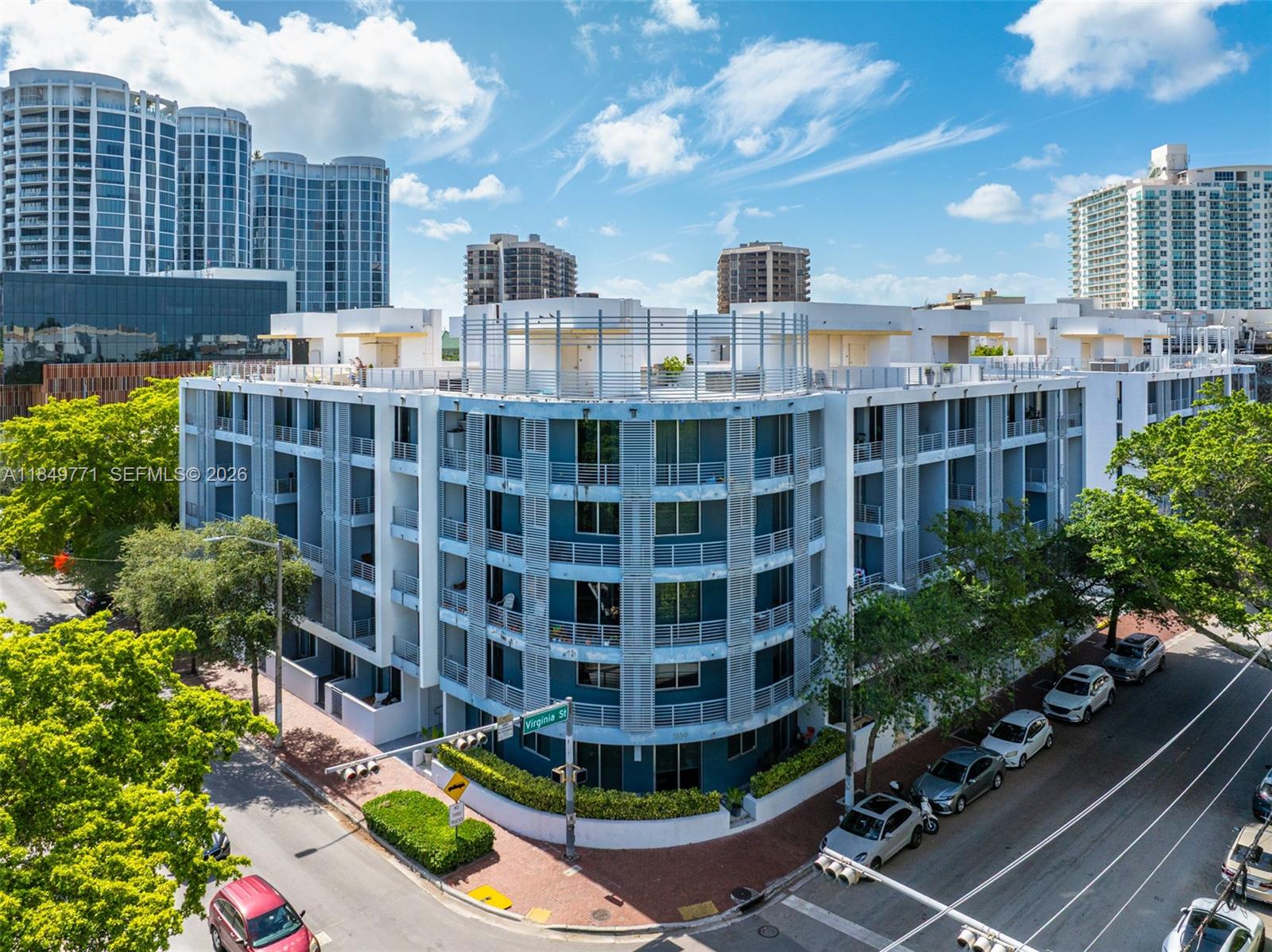 3339 Virginia St # 306