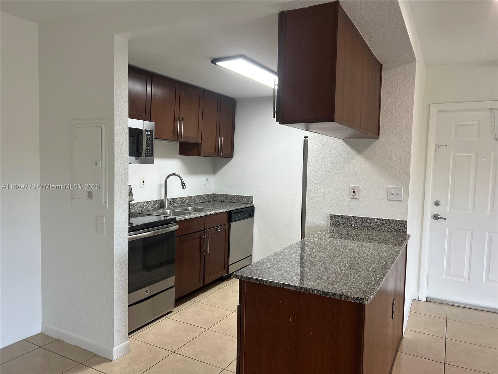 8950 SW 69th Ct # 312