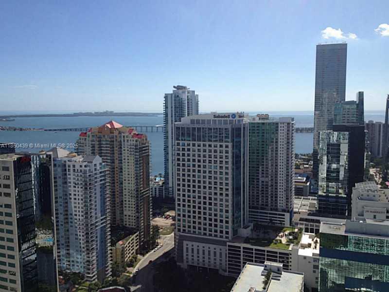 950 BRICKELL BAY DR # 4303