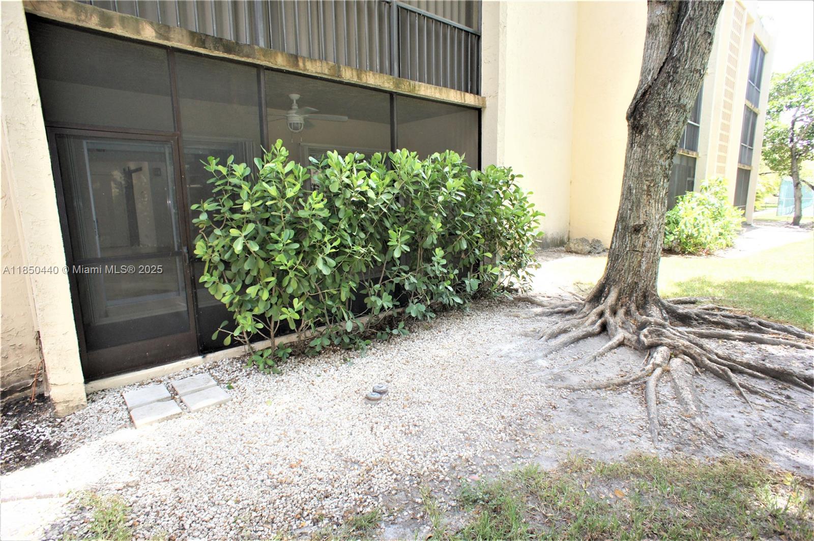 8401 SW 107th Ave # 143E