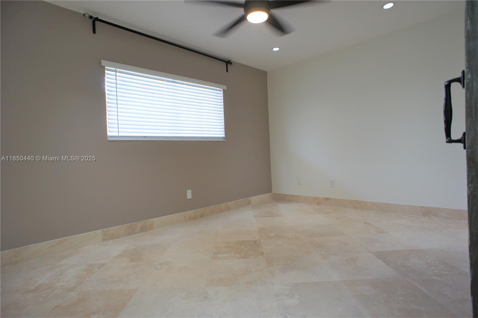 8401 SW 107th Ave # 143E