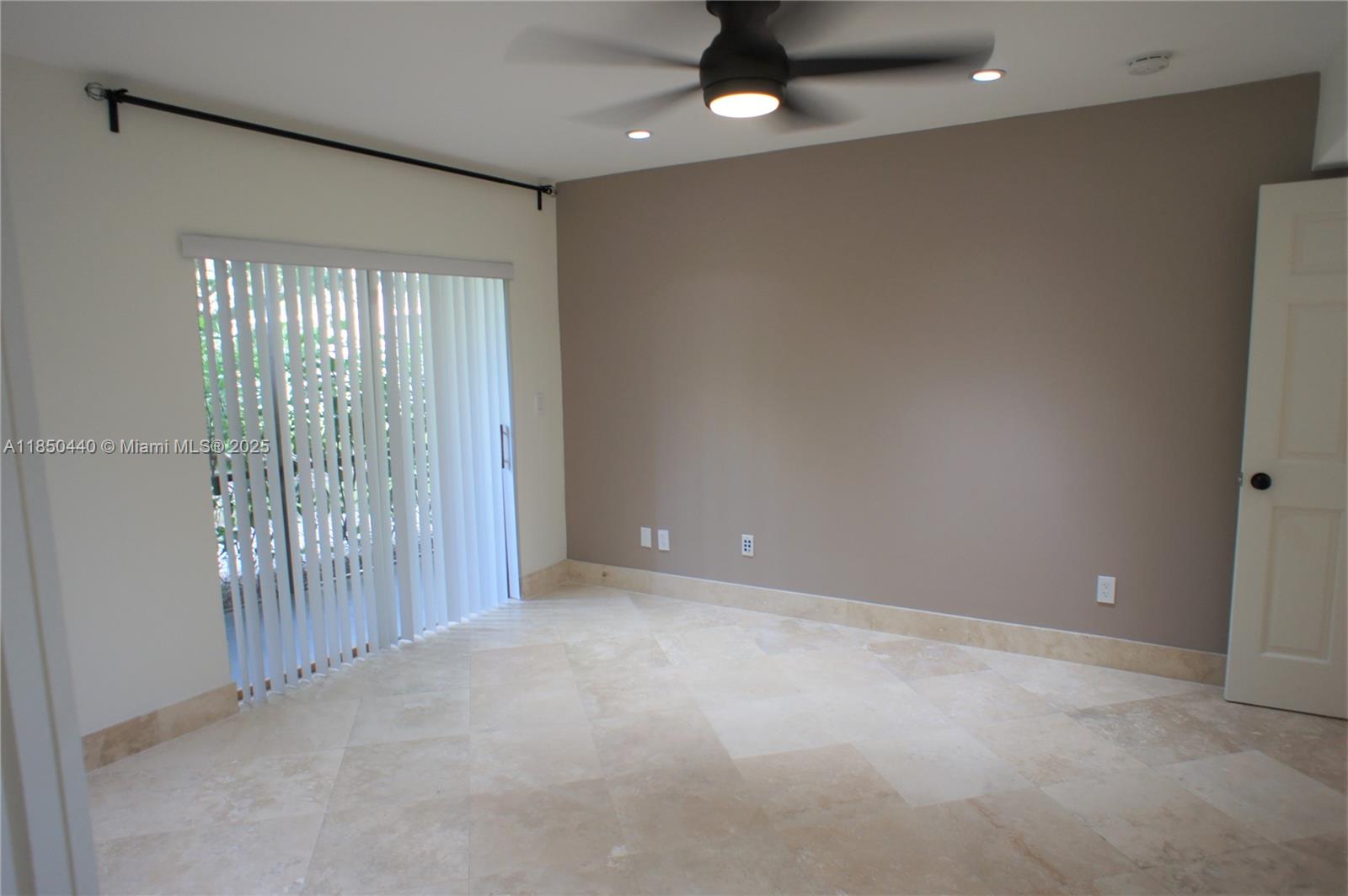 8401 SW 107th Ave # 143E