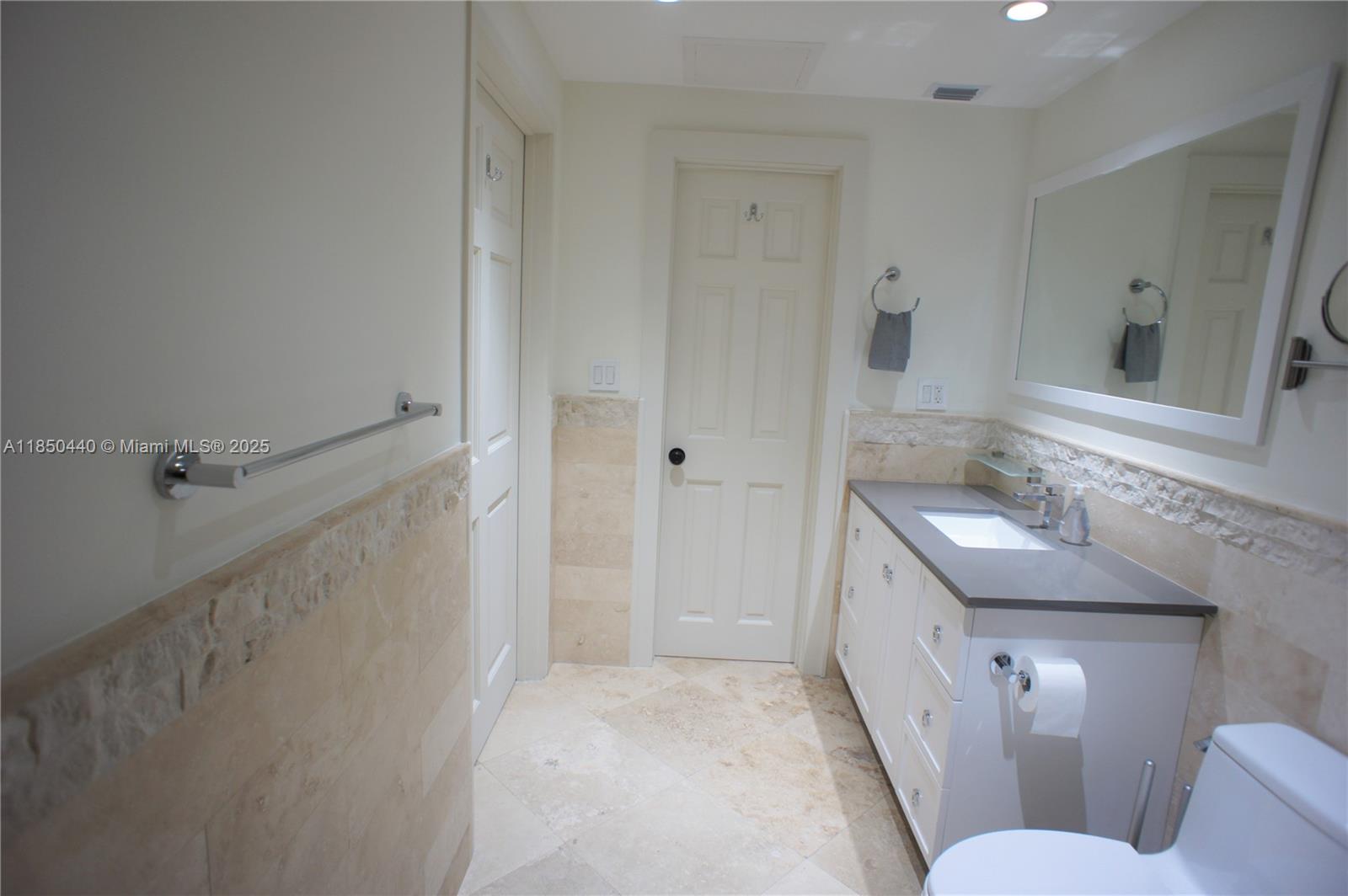 8401 SW 107th Ave # 143E