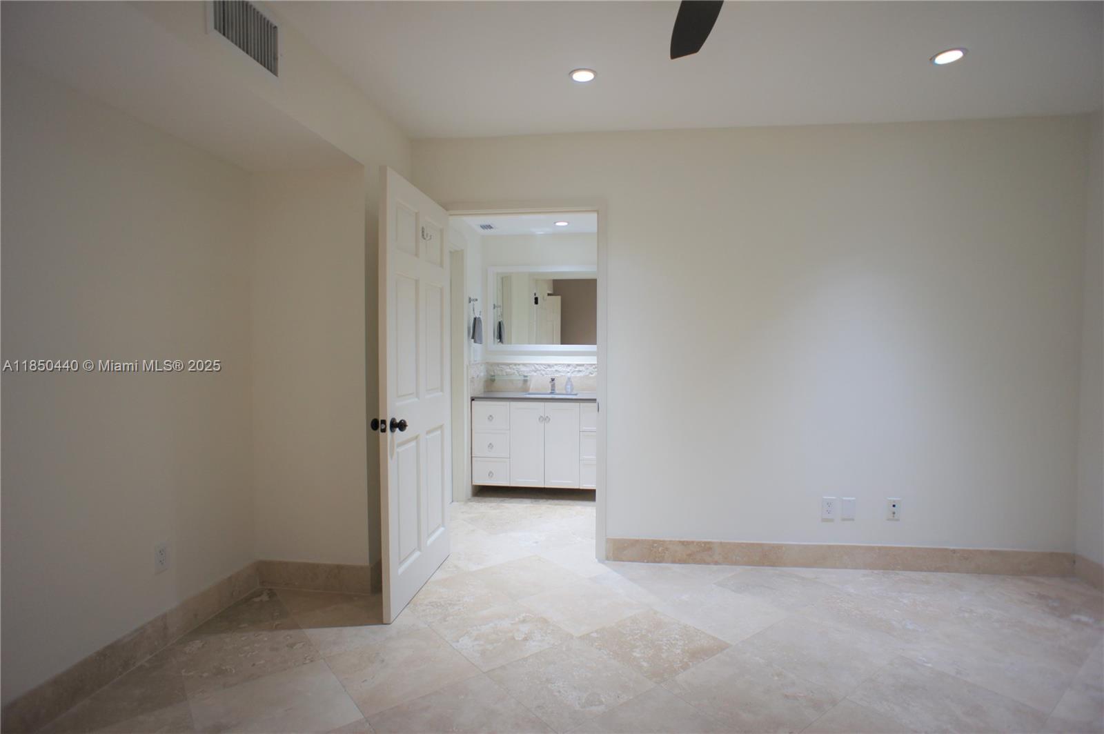 8401 SW 107th Ave # 143E