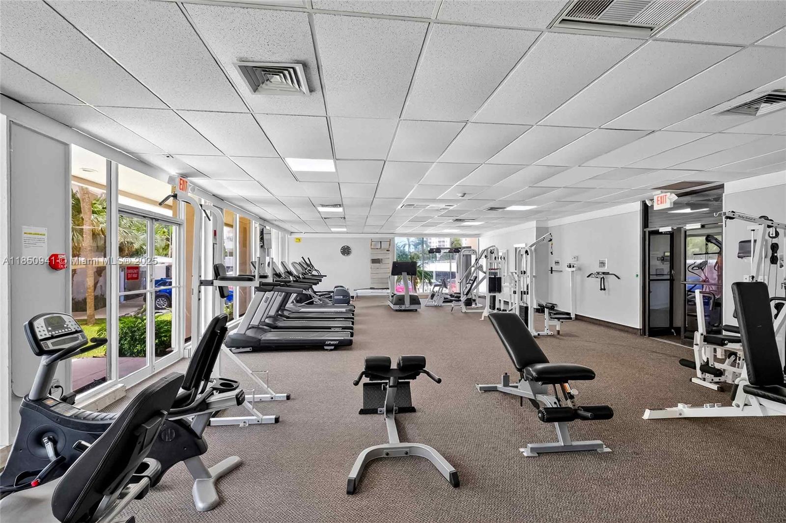 300 Bayview Dr # 1616