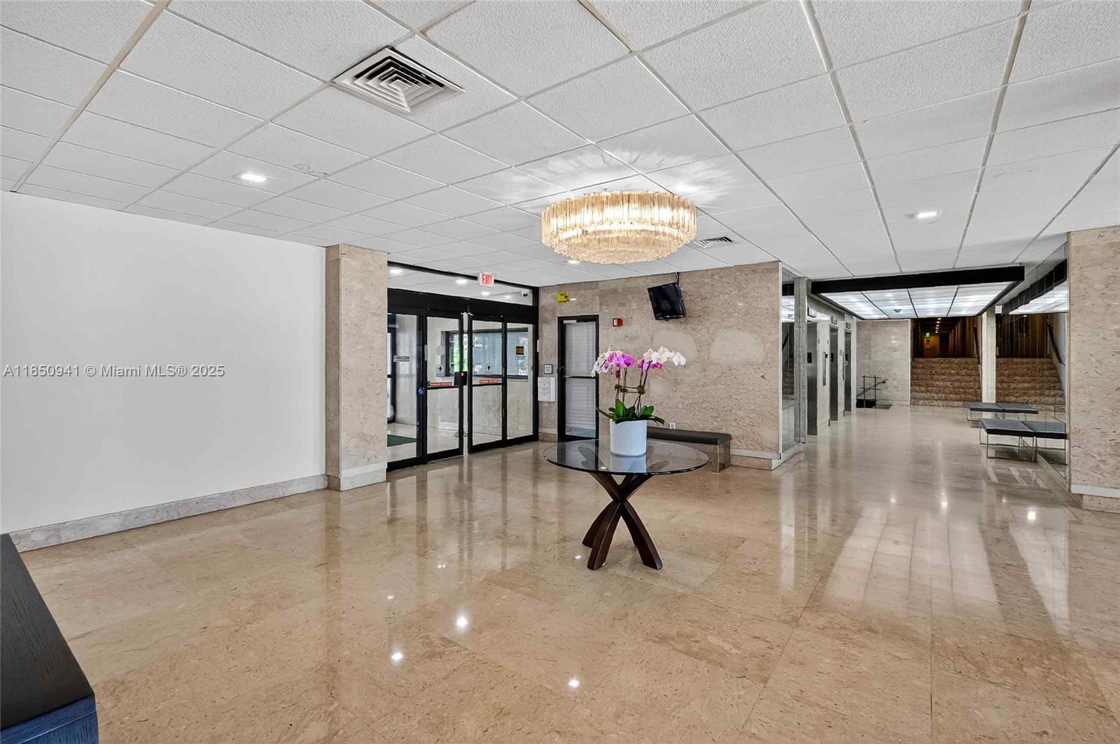 300 Bayview Dr # 1616