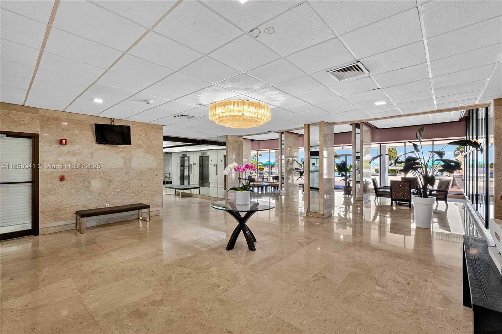 300 Bayview Dr # 1616