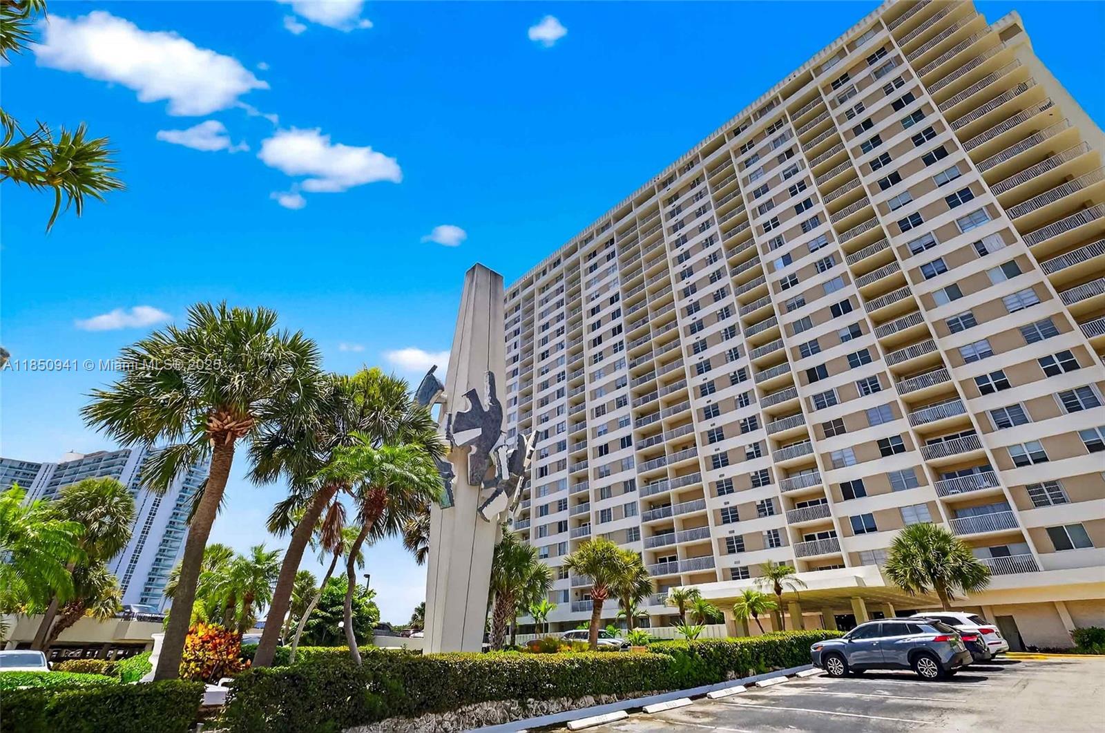 300 Bayview Dr # 1616