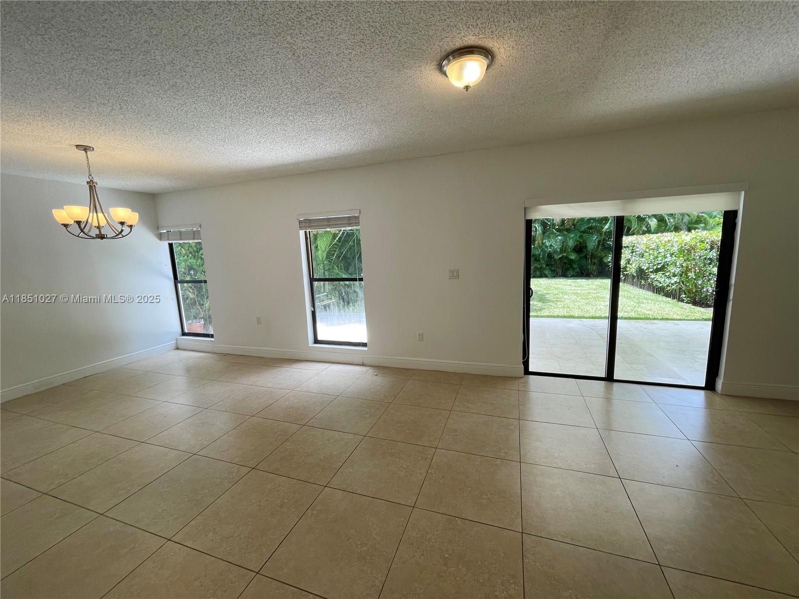 401 Majorca Ave # 401