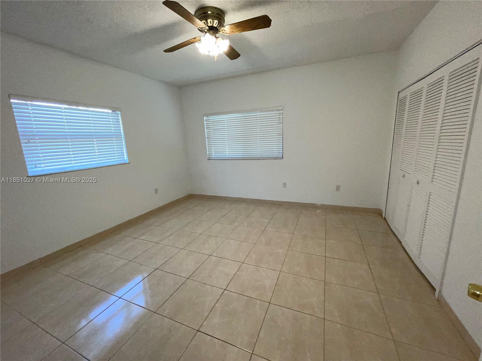 401 Majorca Ave # 401