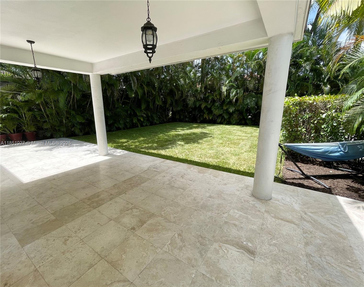 401 Majorca Ave # 401