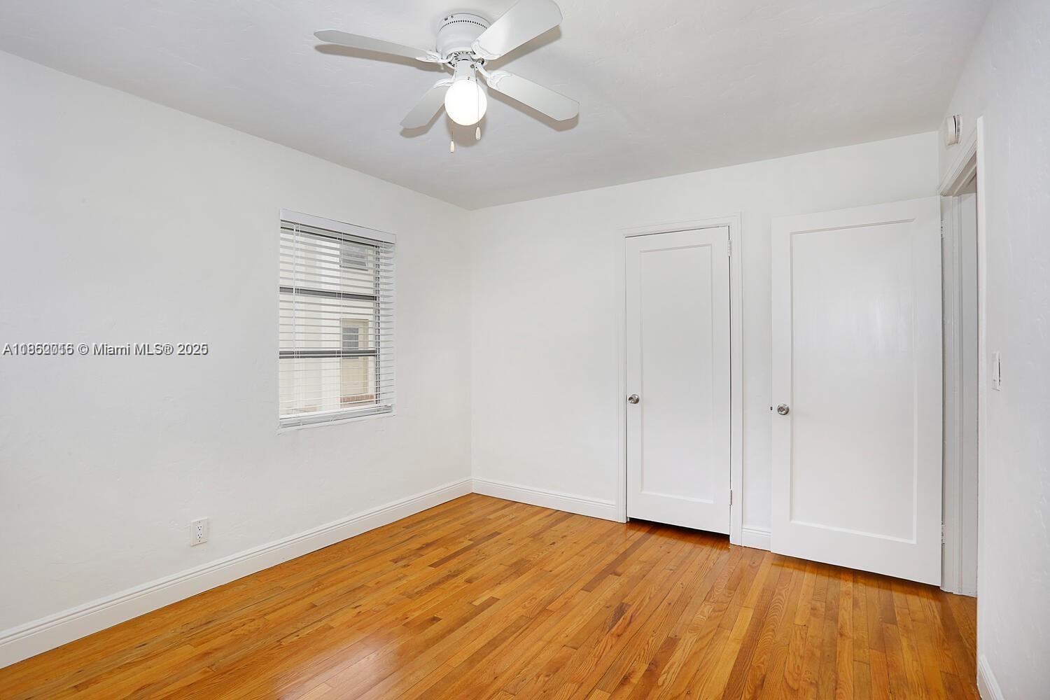 27 Phoenetia Ave # 3