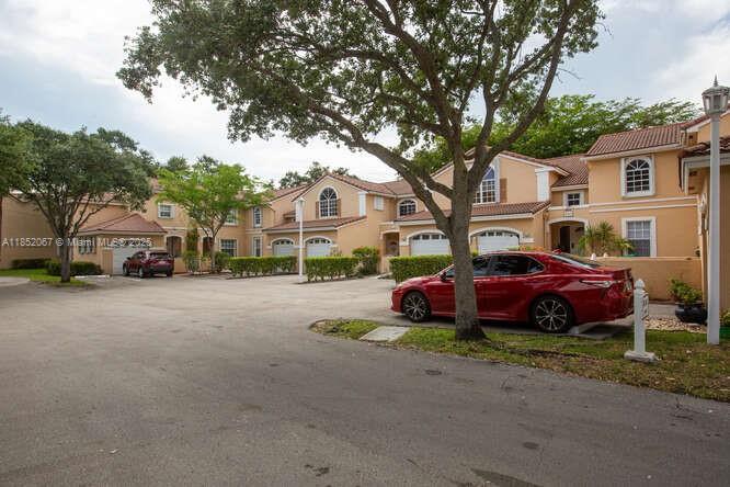 14705 Balgowan Rd # 11 Unit: 202-11