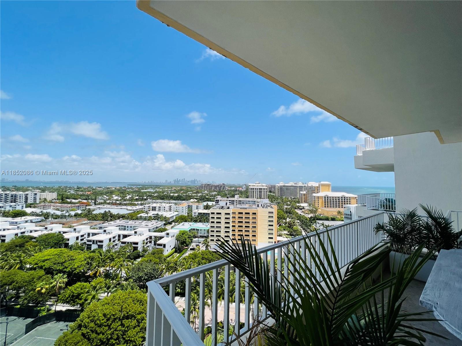 781 Crandon Blvd # 1604