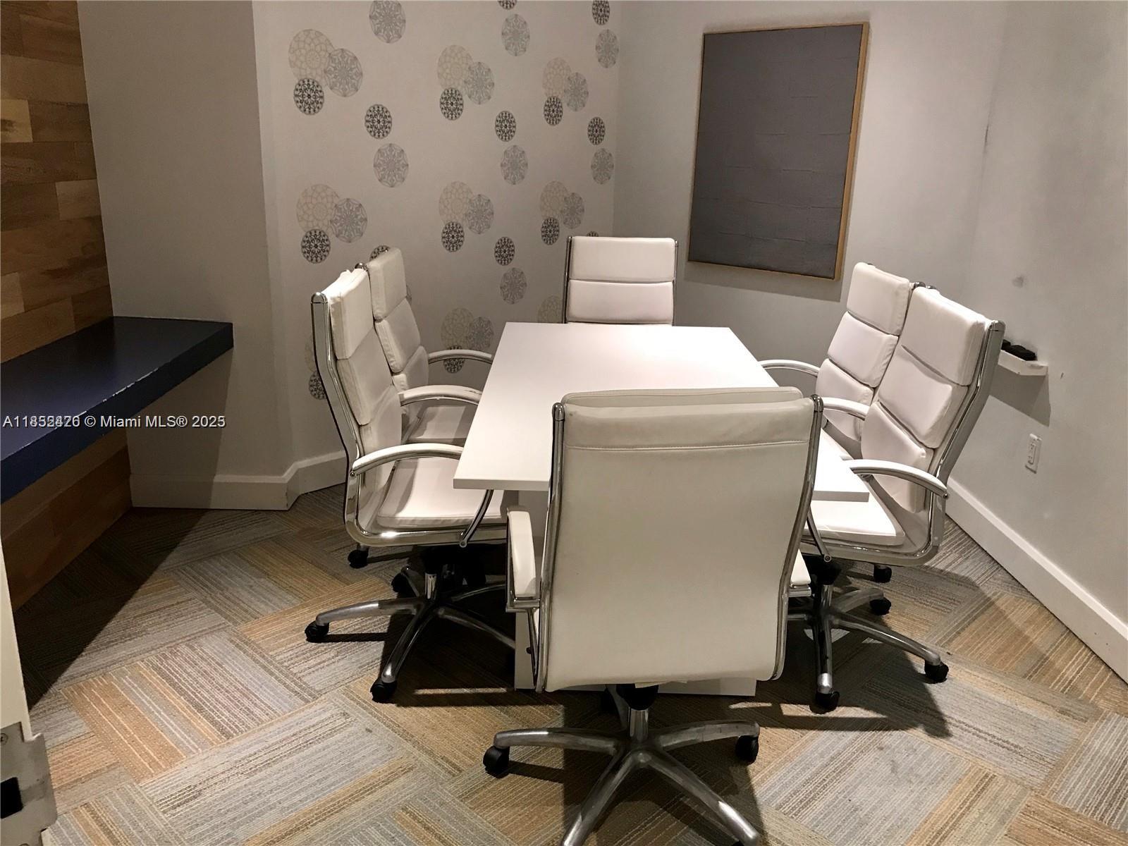 951 Brickell Ave # 3406