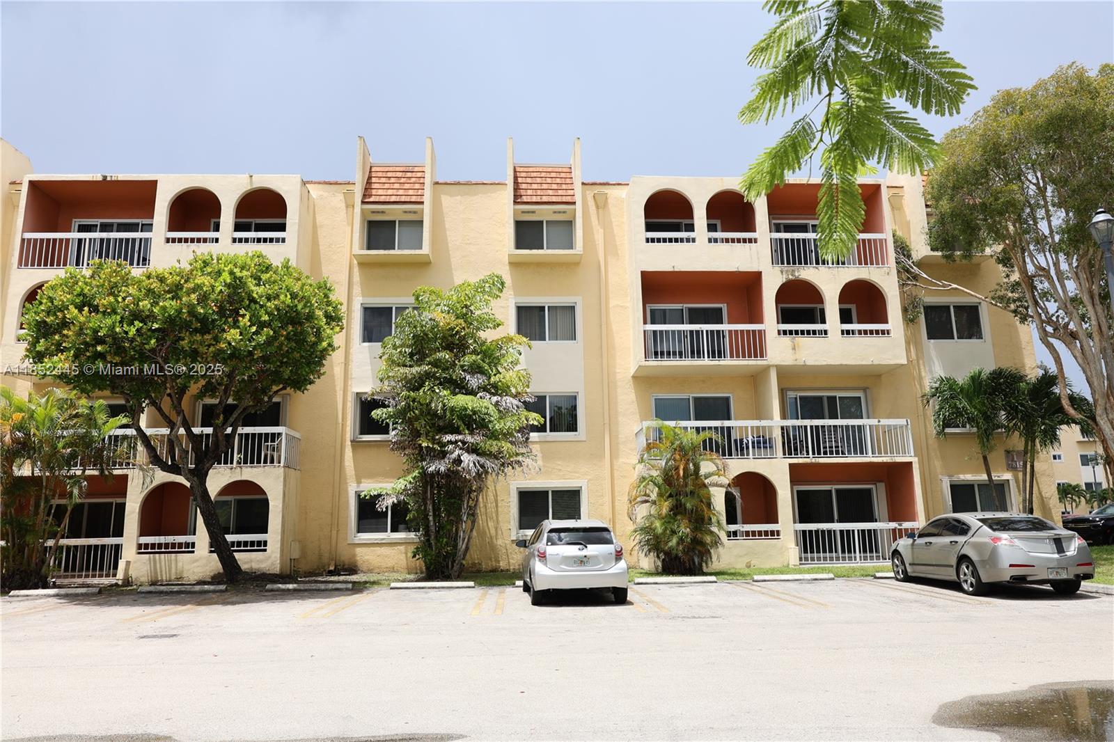 7815 Camino Real # 414 Unit: I-414