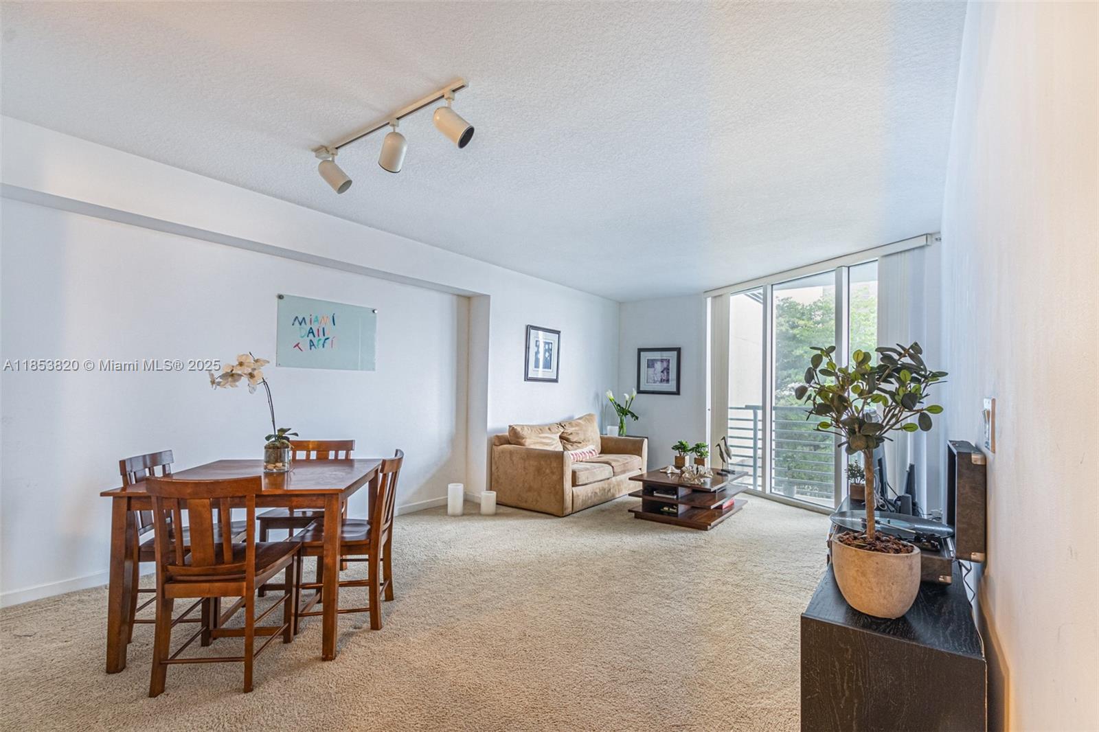 335 S BISCAYNE BL # 902