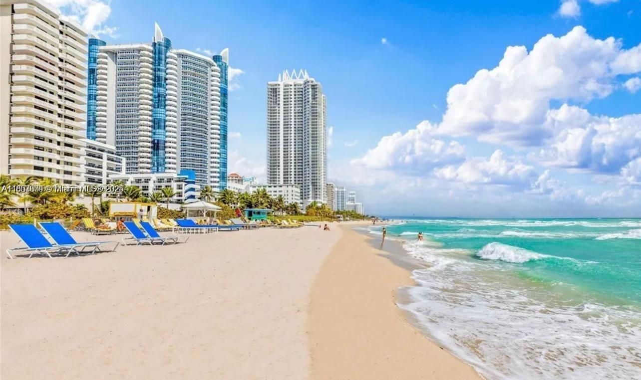 6039 Collins Ave # 414