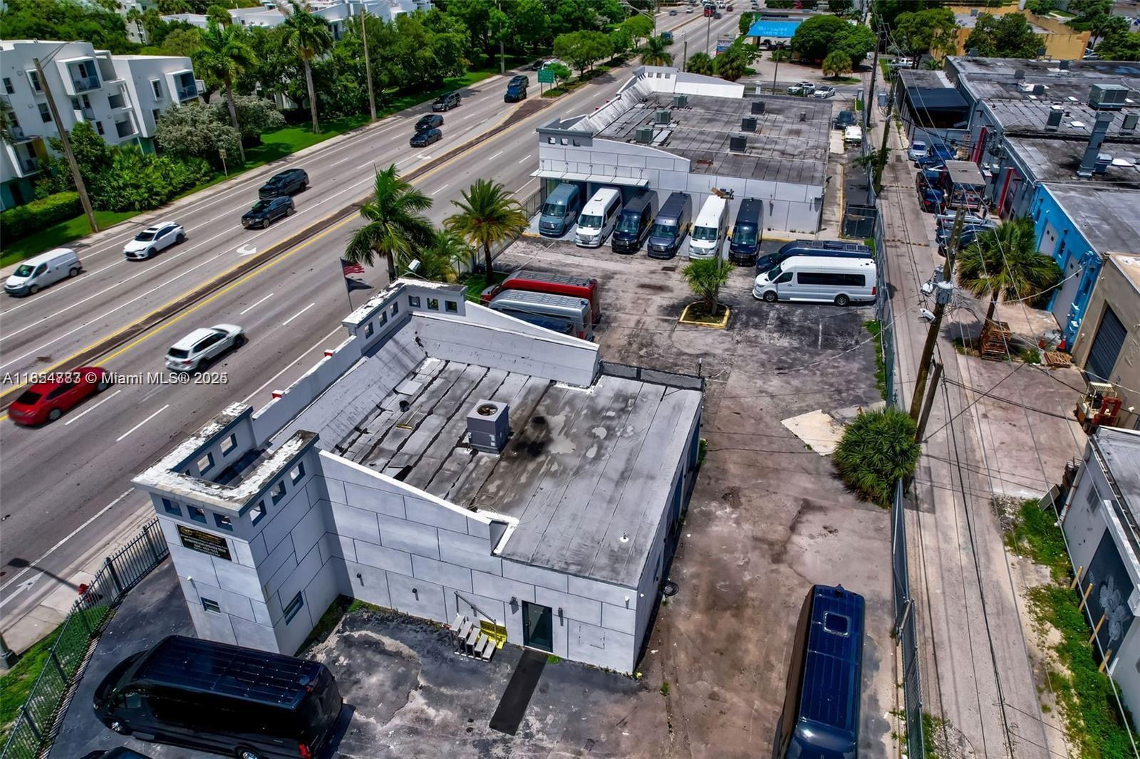 925 W Broward Blvd