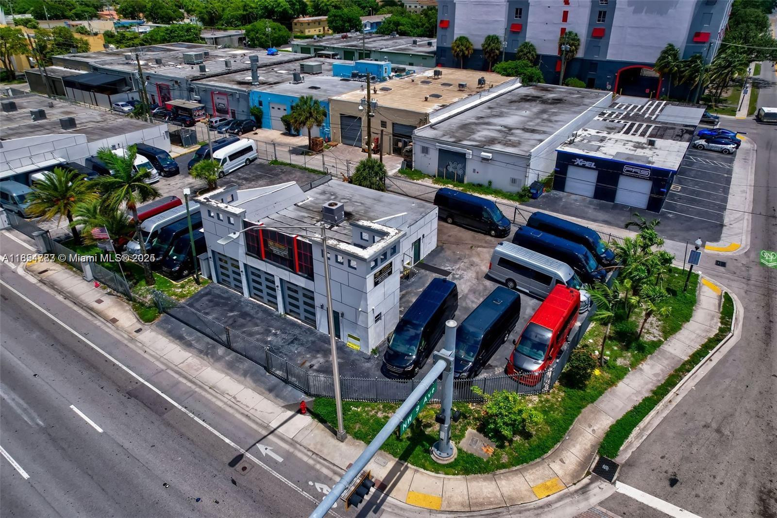 925 W Broward Blvd