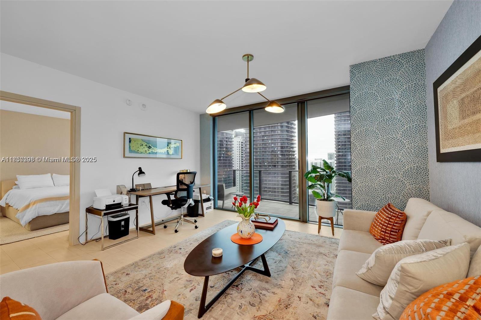 1000 Brickell Plz # 3914