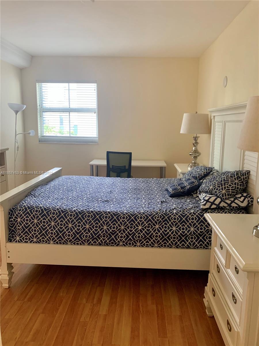 185 SE 14th Ter # 1713