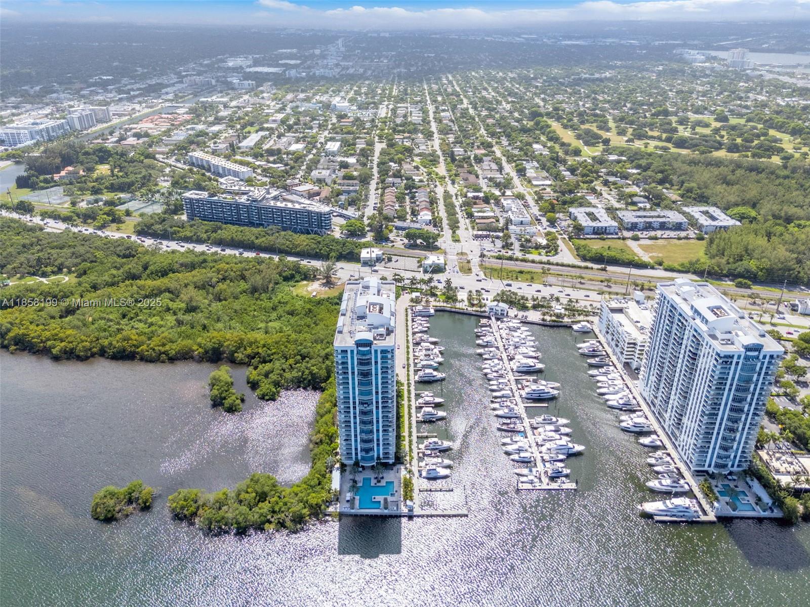 17111 BISCAYNE BL Unit: 506-S