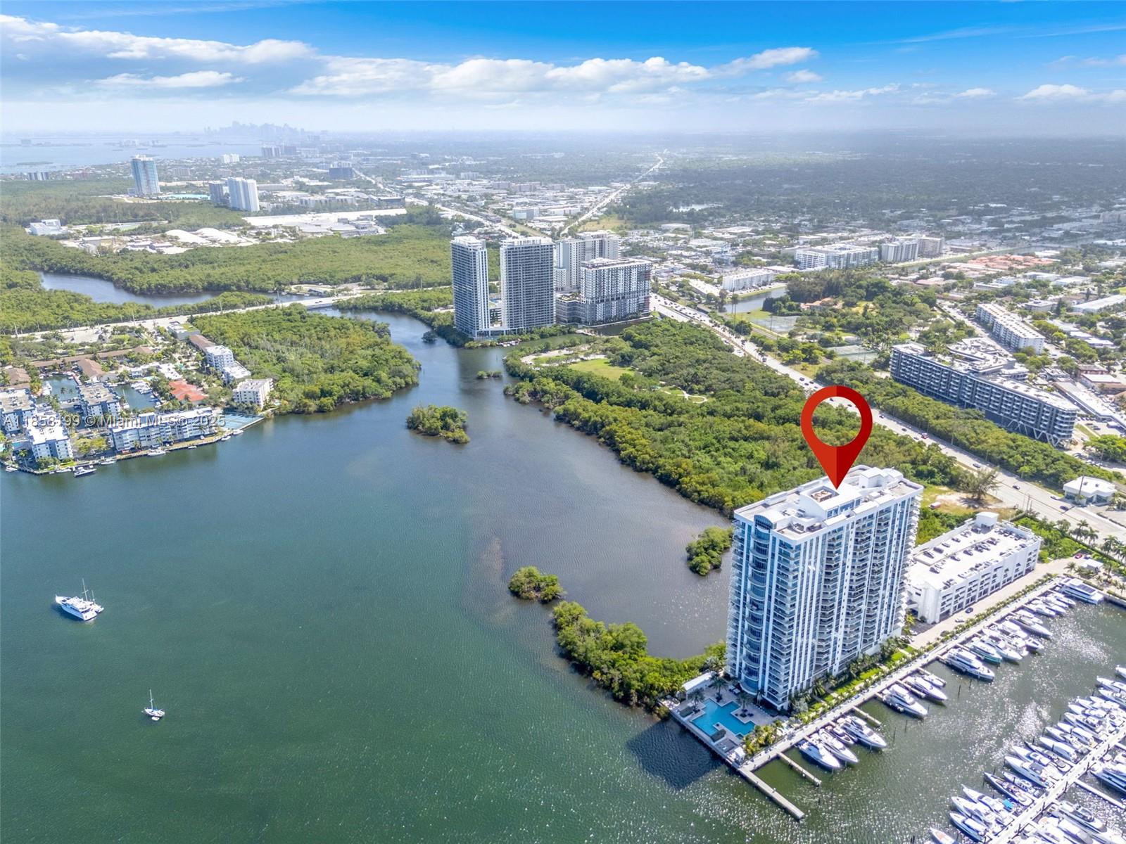 17111 BISCAYNE BL Unit: 506-S
