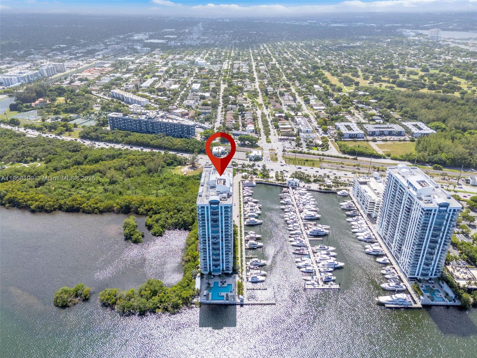 17111 BISCAYNE BL Unit: 506-S