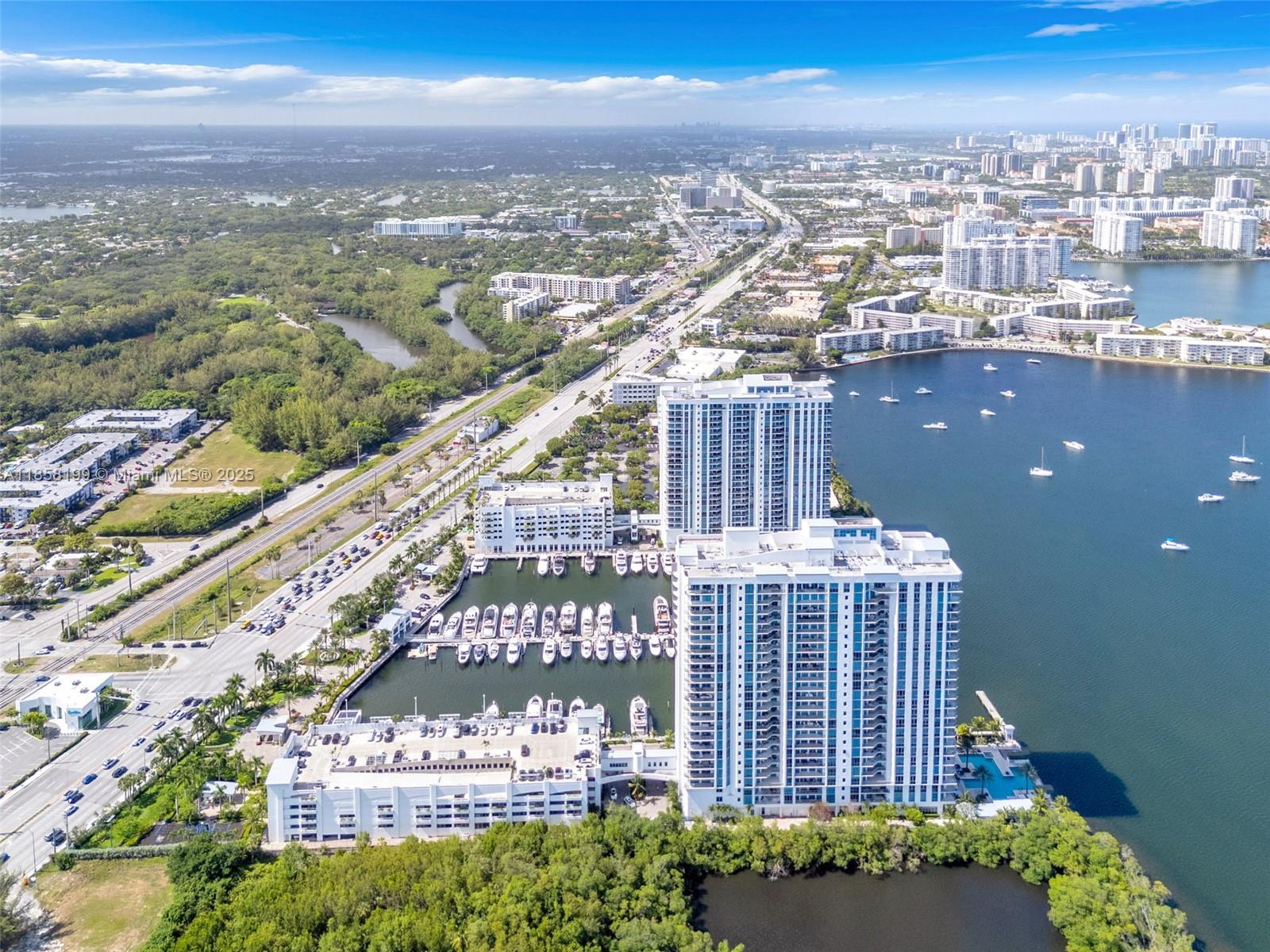 17111 BISCAYNE BL Unit: 506-S