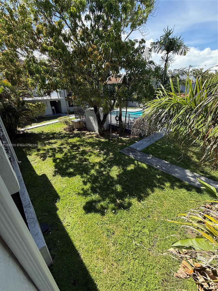 9231 SW 87th Ave # C9