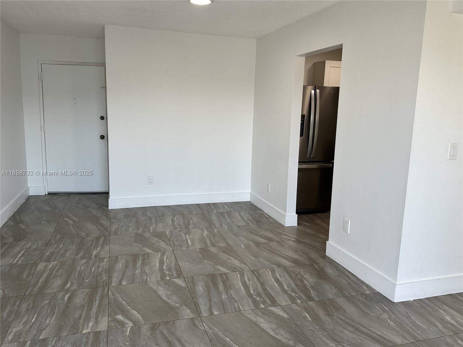 6820 W Flagler St # 411