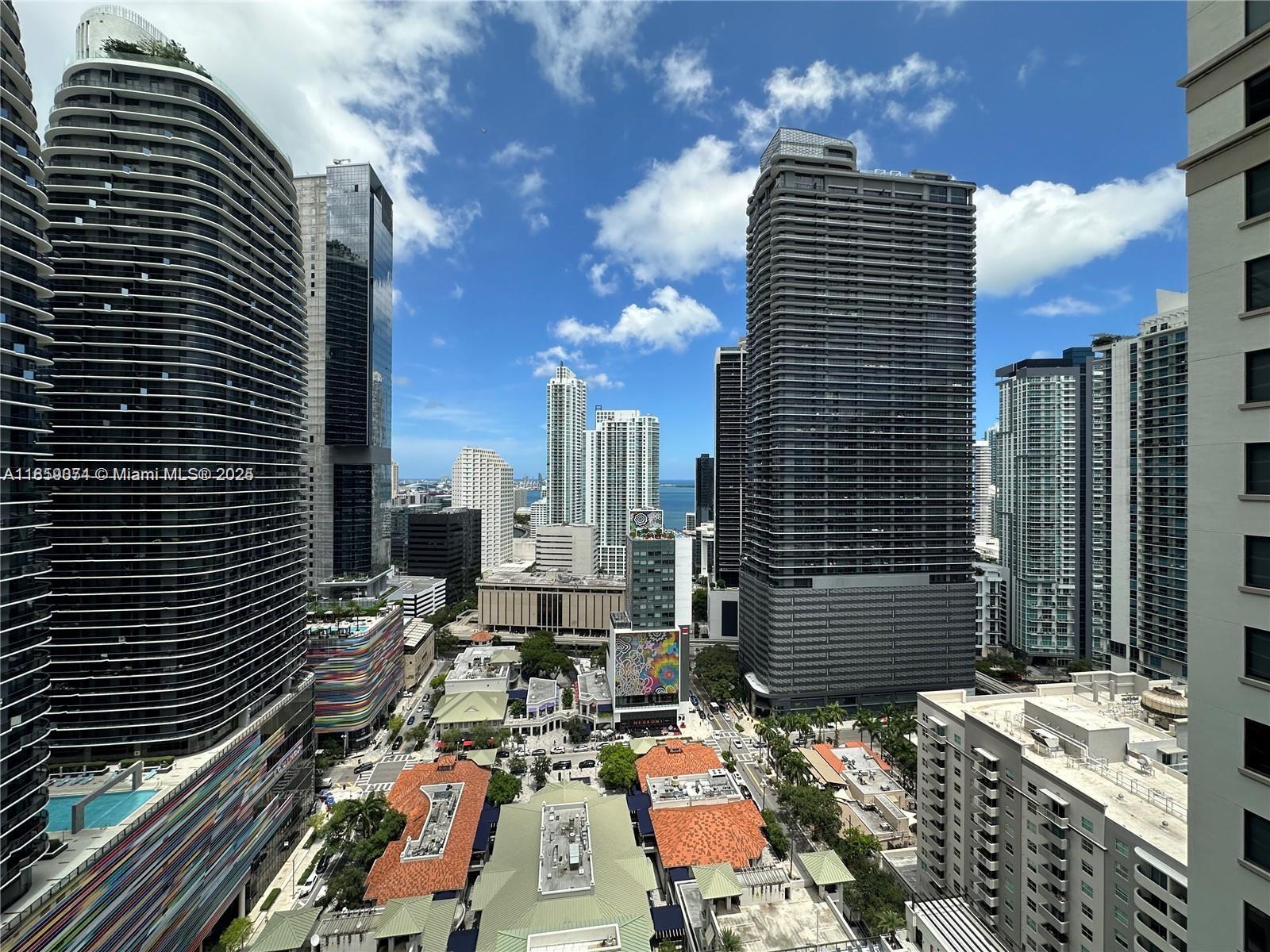 999 SW 1st Ave # 2910