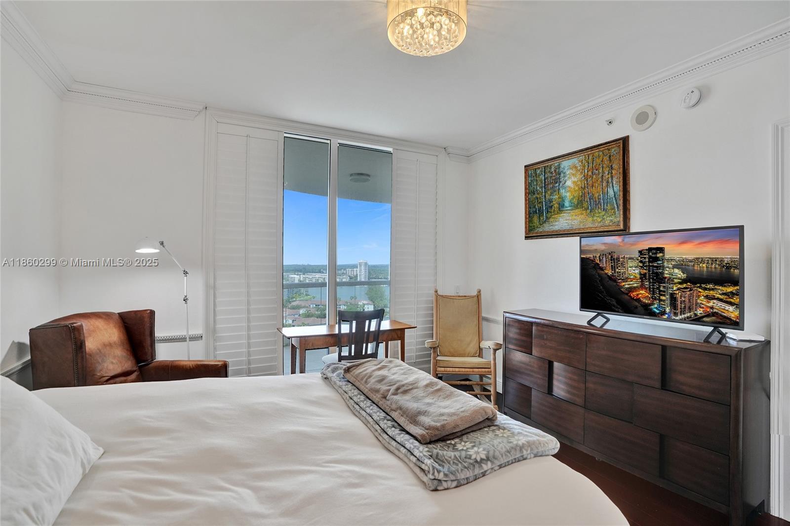 6000 Island Blvd. # 1802