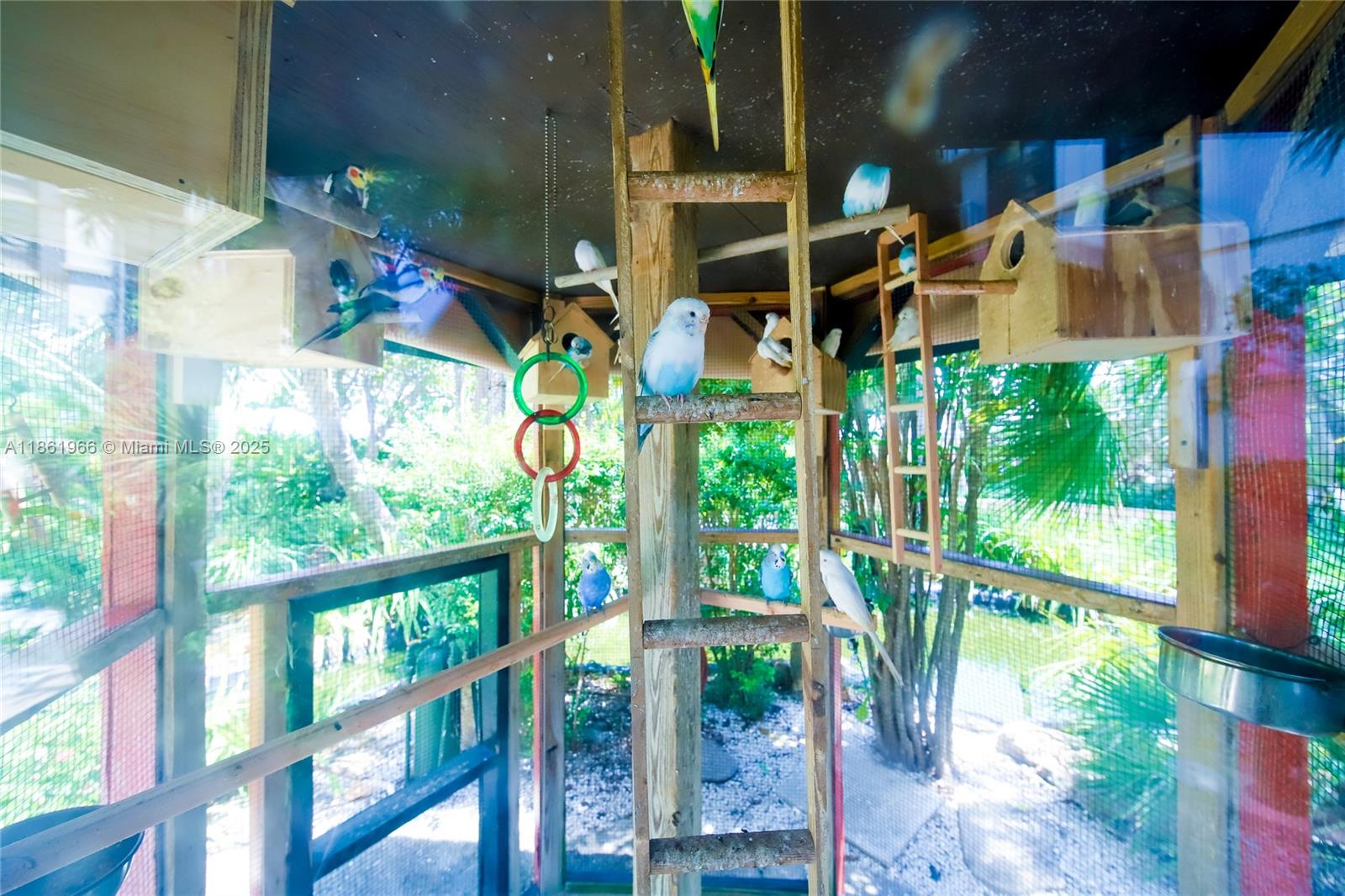 1121 Crandon Blvd # D703