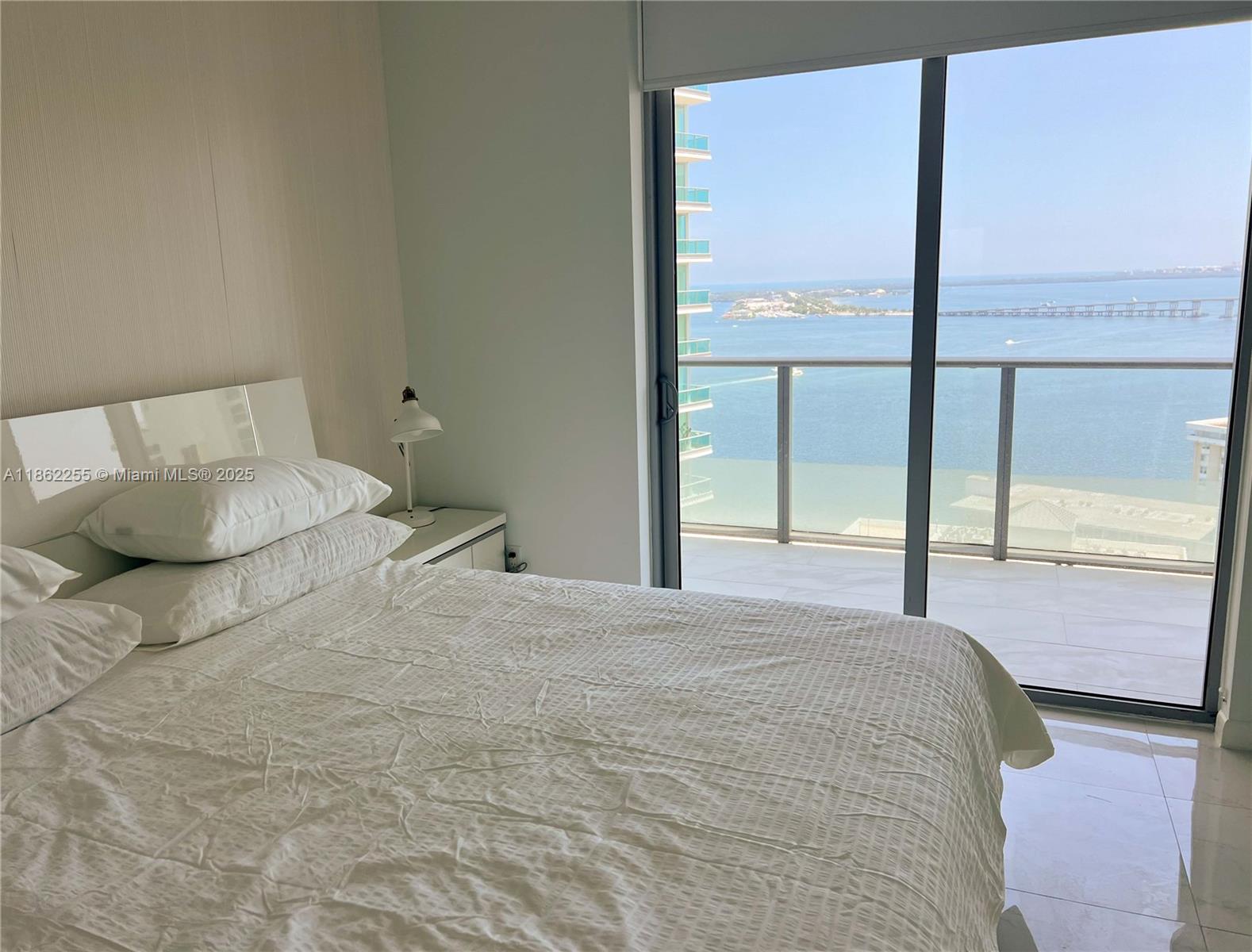 1300 Brickell Bay Dr # 2608