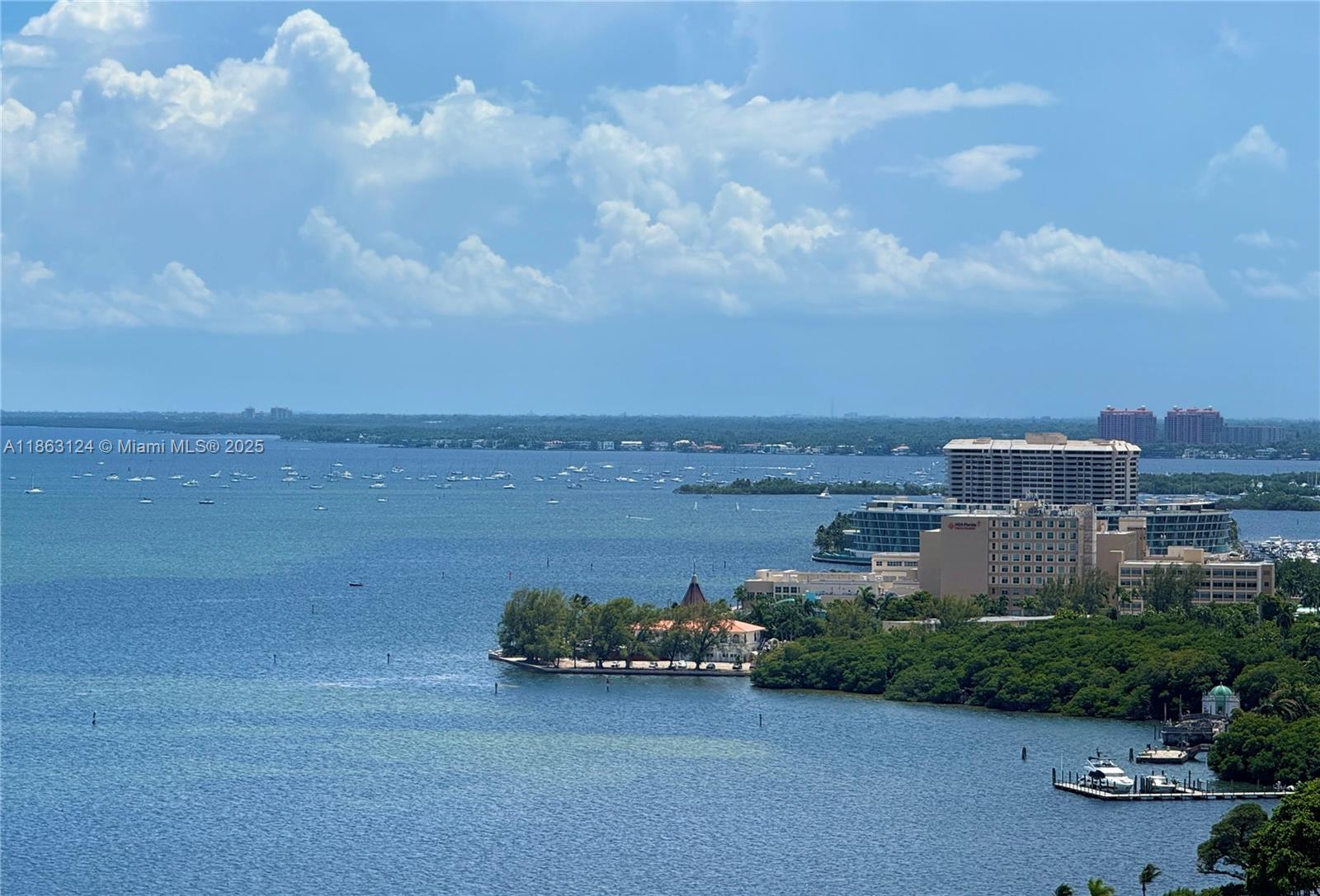 2475 Brickell Ave # 2610