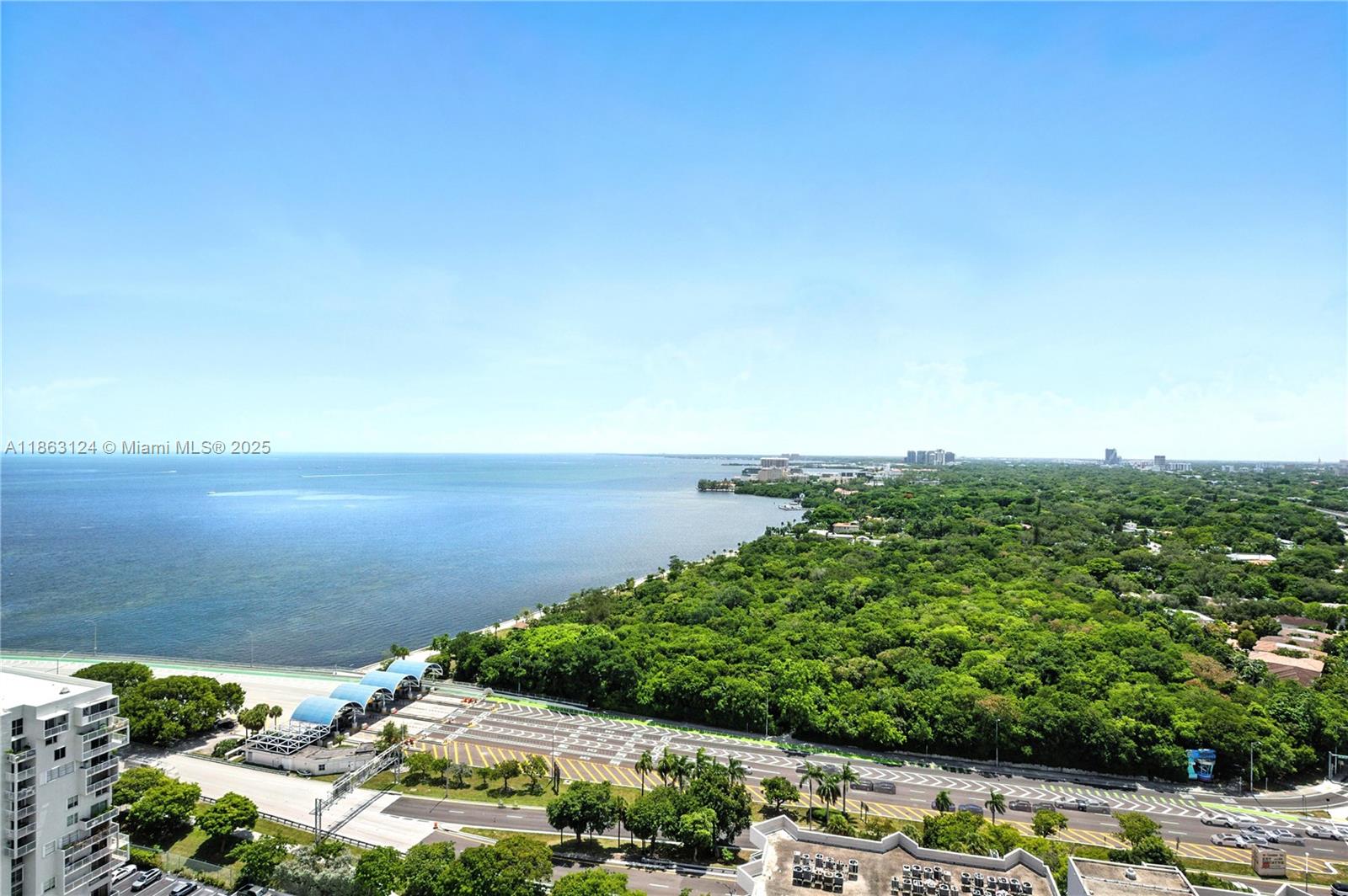 2475 Brickell Ave # 2610