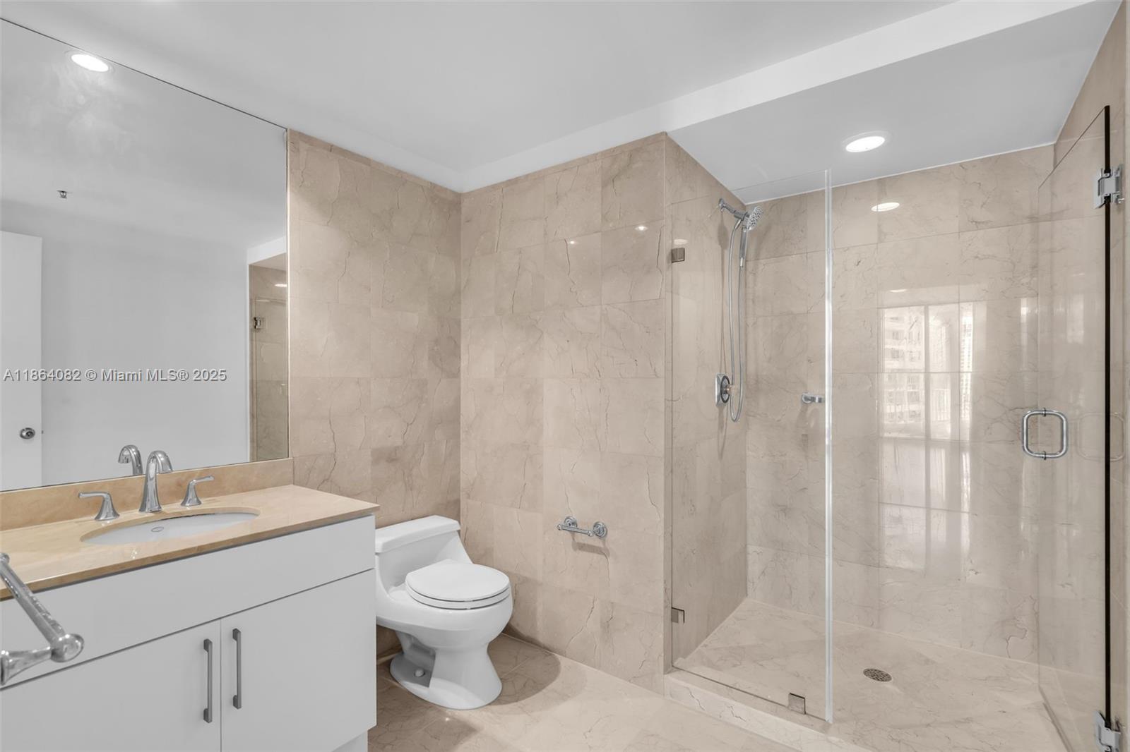 808 Brickell Key Dr # 3205