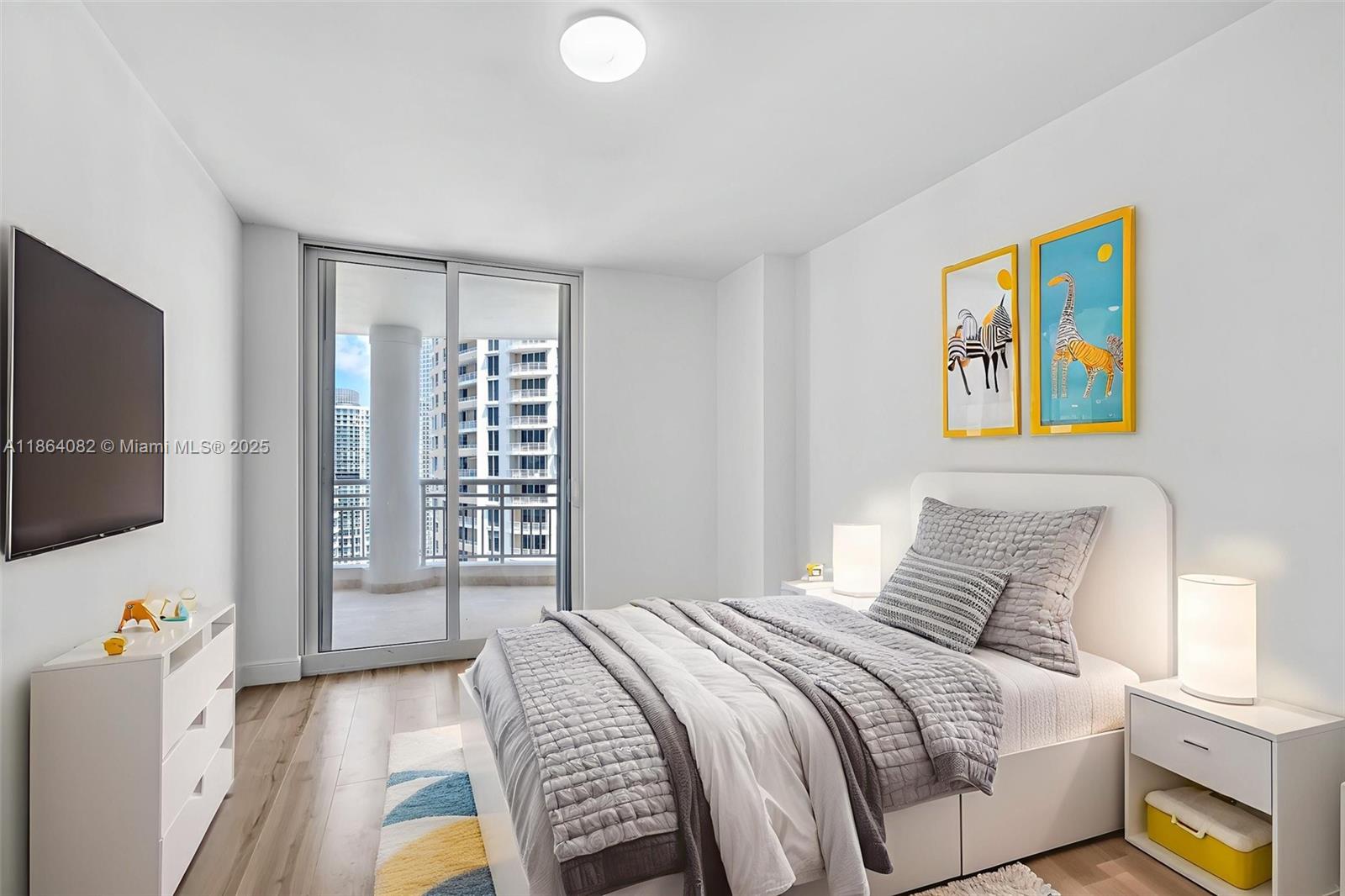 808 Brickell Key Dr # 3205