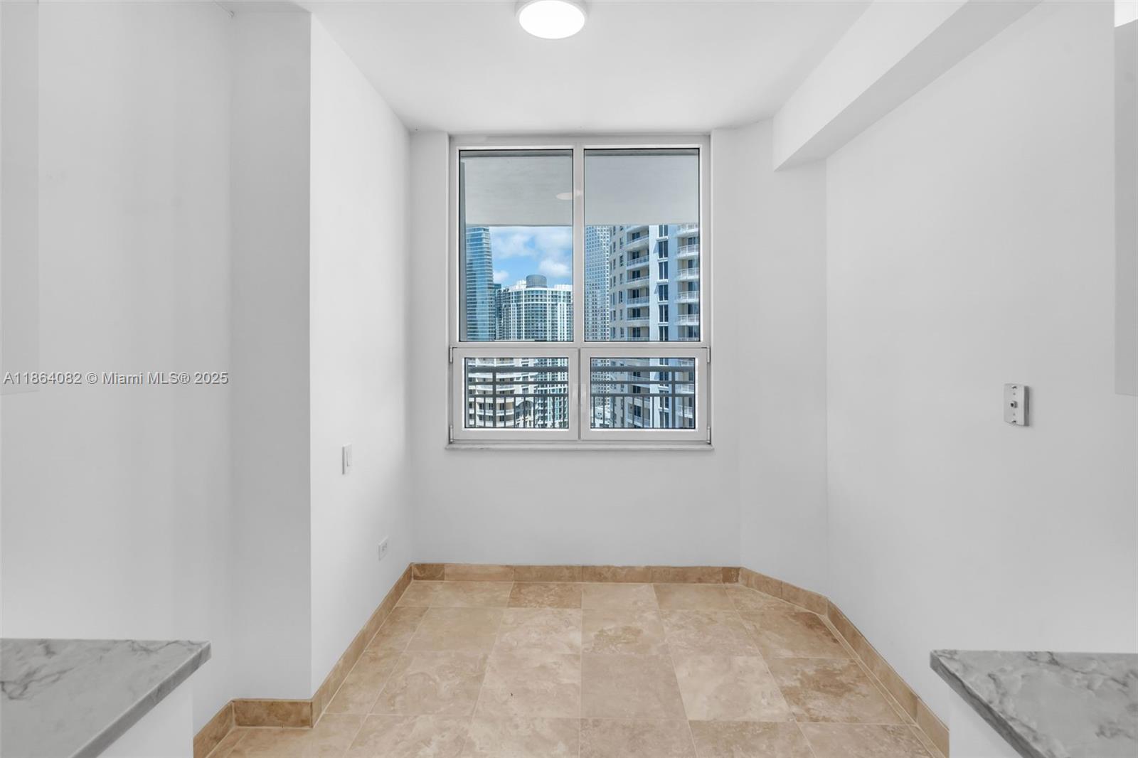 808 Brickell Key Dr # 3205