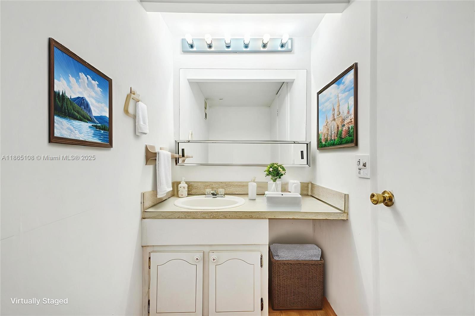 1900 W 68th St # C203