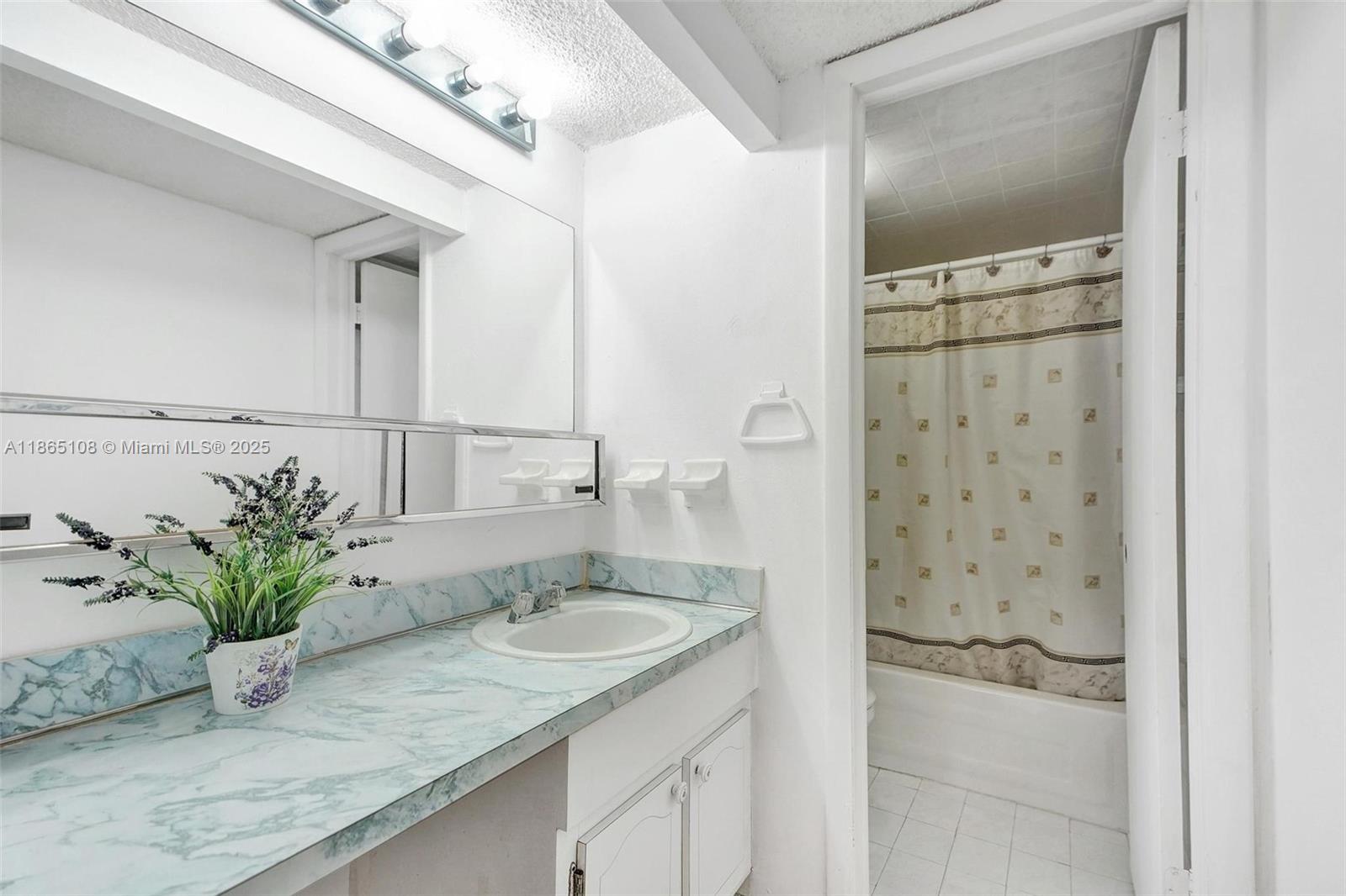 1900 W 68th St # C203