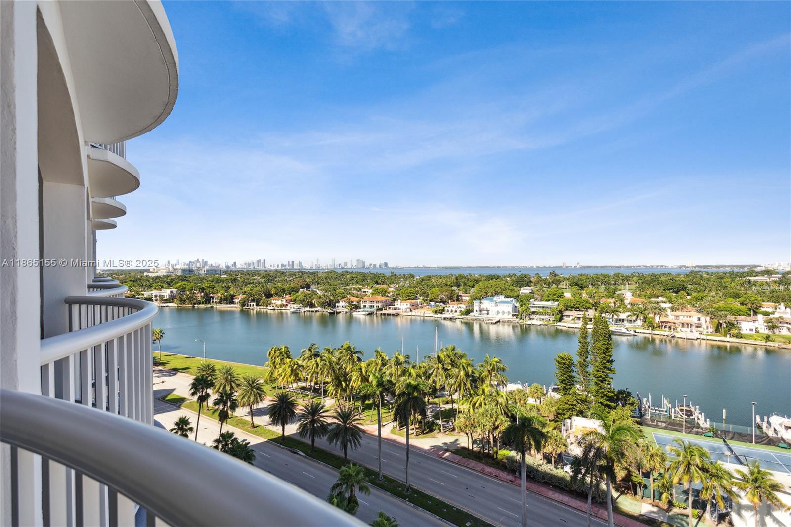 5401 Collins Ave # 1020