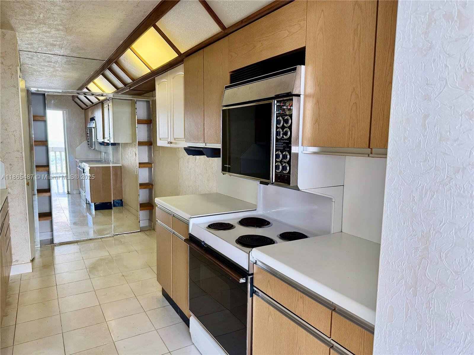 19355 Turnberry Way # 26C