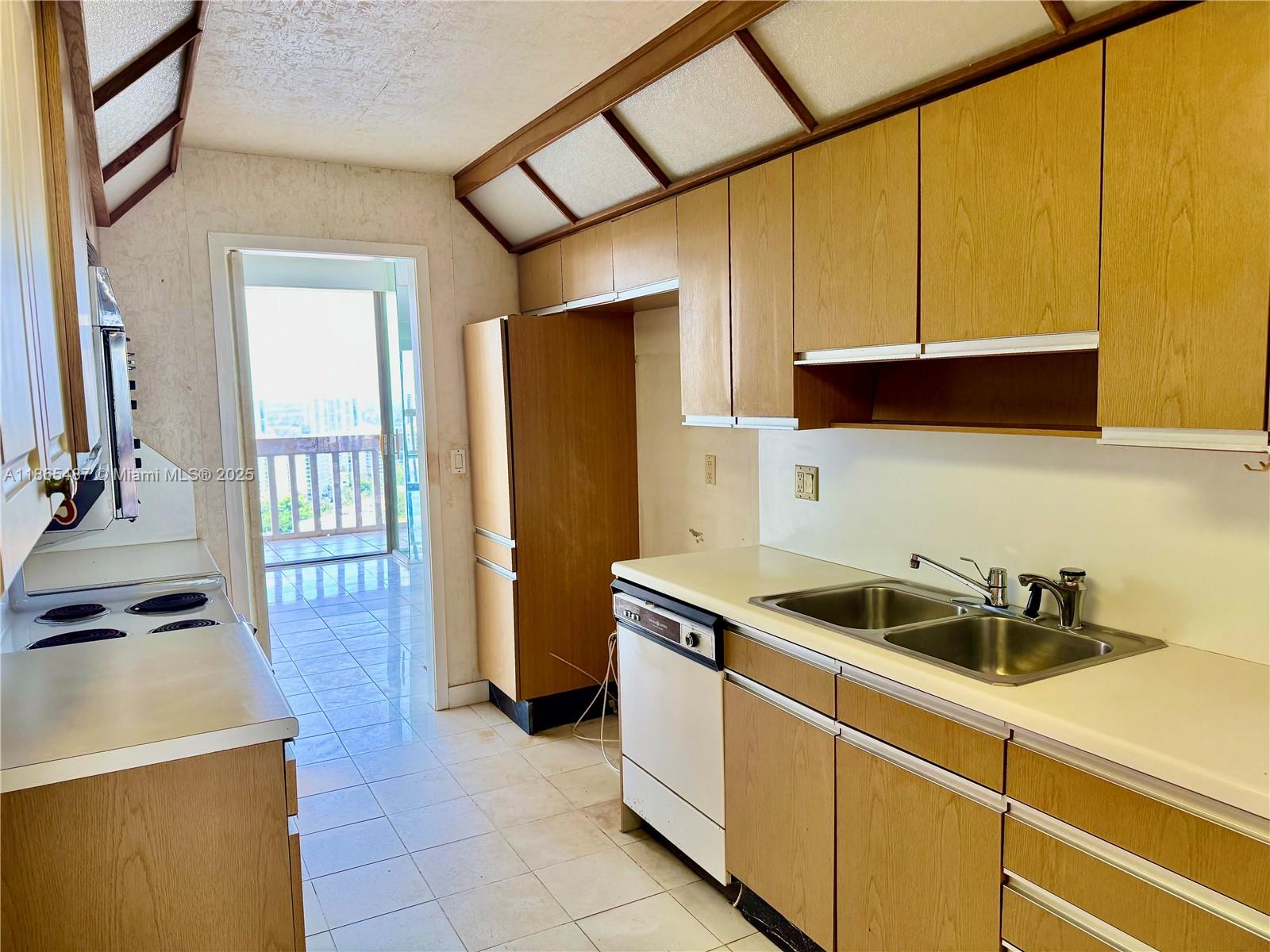 19355 Turnberry Way # 26C