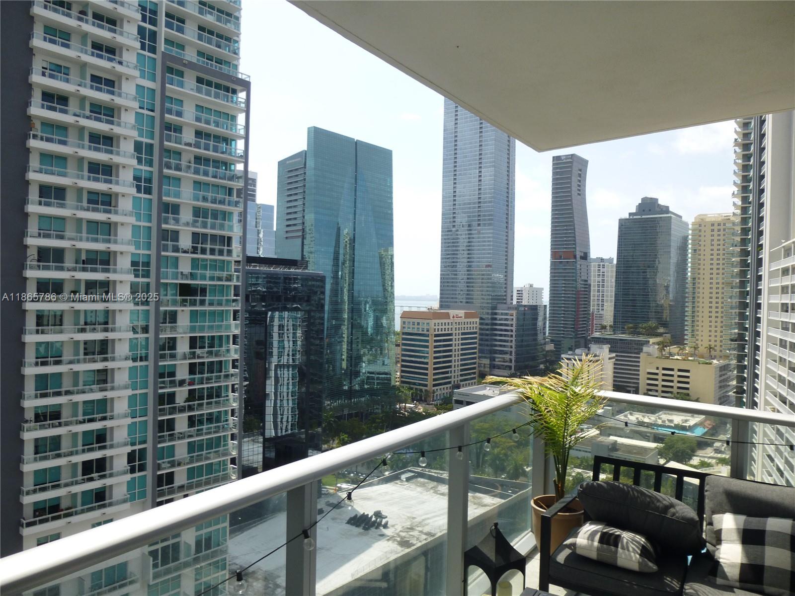 1100 S Miami Ave Unit: 2101