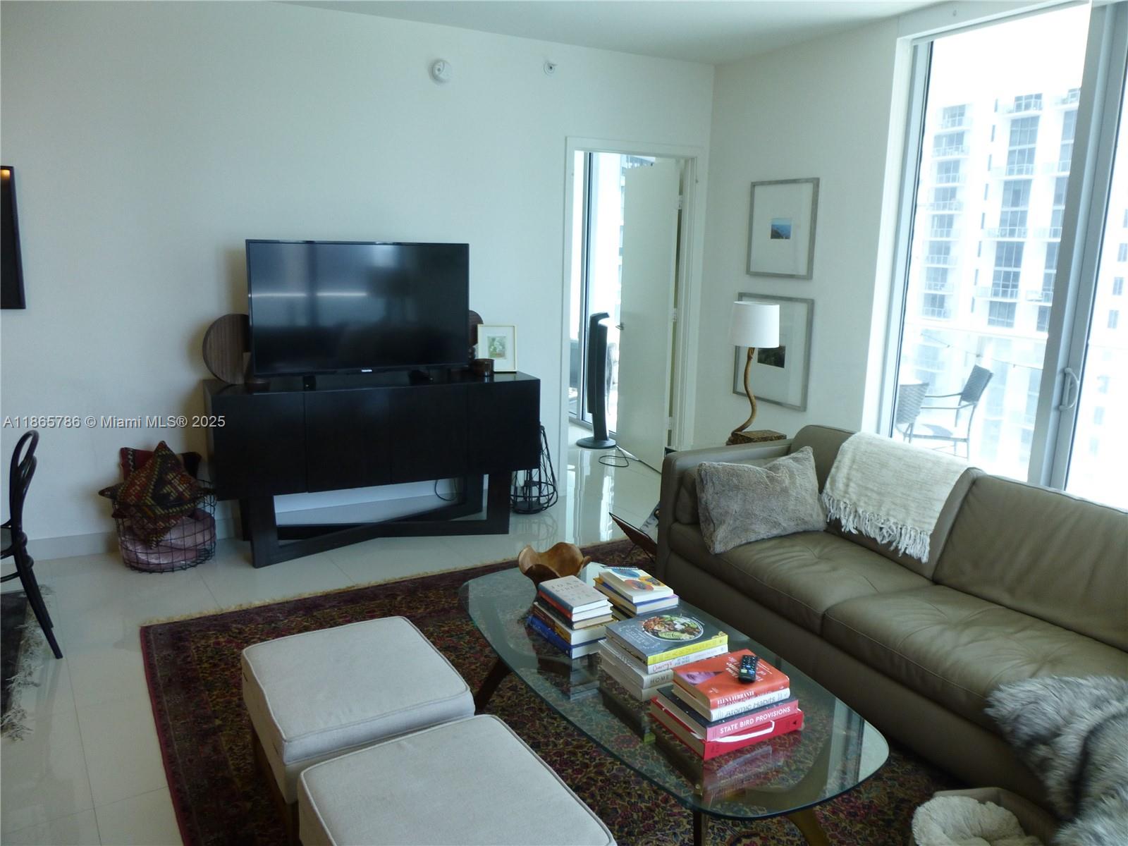 1100 S Miami Ave Unit: 2101